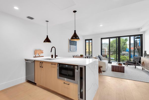 Interior, Kitchen, Living room, Pendant Lights, Recessed Lighting, Stainless Steel Appliances, Wood Texture Flooring