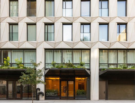 Exterior, Facade, Brownstone