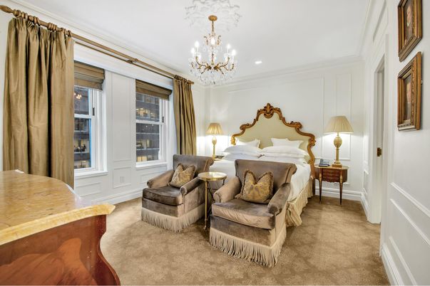 Bedroom, Chandelier, Interior, Recessed Lighting