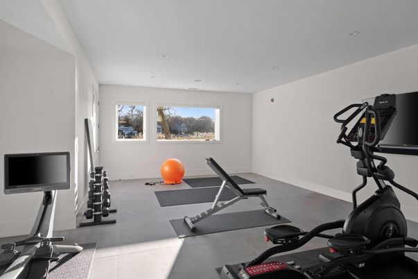 Fitness Equipment, Interior, Recessed Lighting
