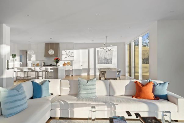Dining room, Interior, Kitchen, Living room, Pendant Lights, Recessed Lighting