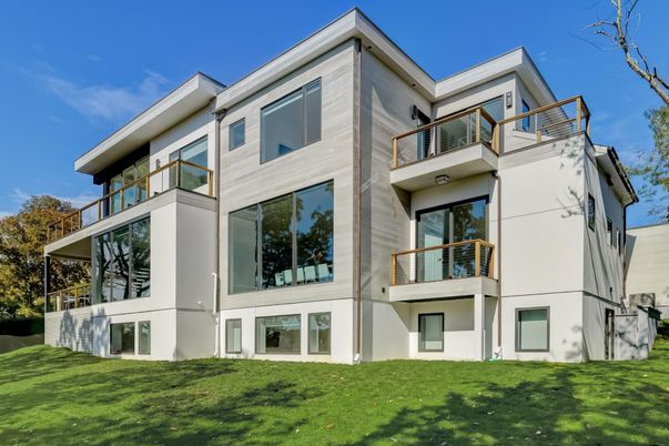 Backyard, Exterior, Facade, Modern