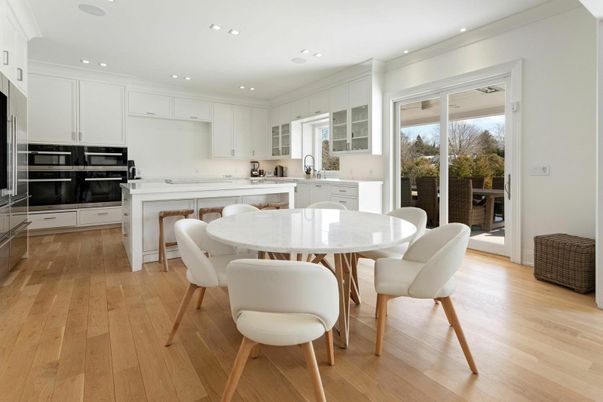 Dining room, Interior, Kitchen, Recessed Lighting, Wood Texture Flooring