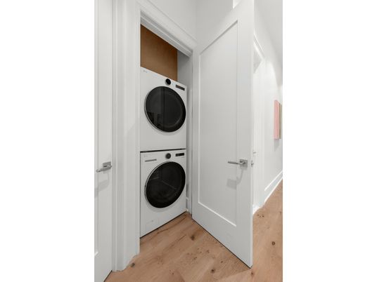 Interior, Utility Closets, Washer, Wood Texture Flooring