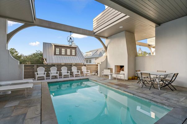 Exterior, Fireplace, Pool