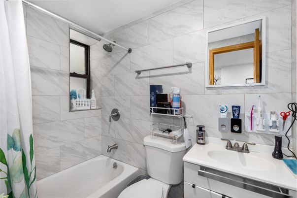 Bathroom, Interior, Marble Walls
