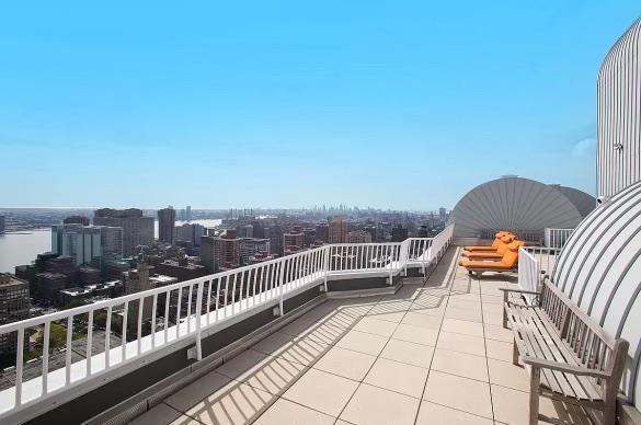 Exterior, Other, Skyline