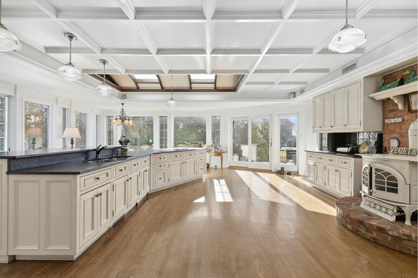 Interior, Kitchen, Pendant Lights, Wood Texture Flooring