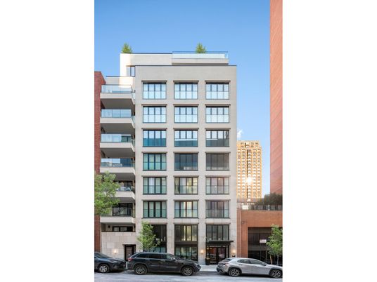 Exterior, Facade, Highrise
