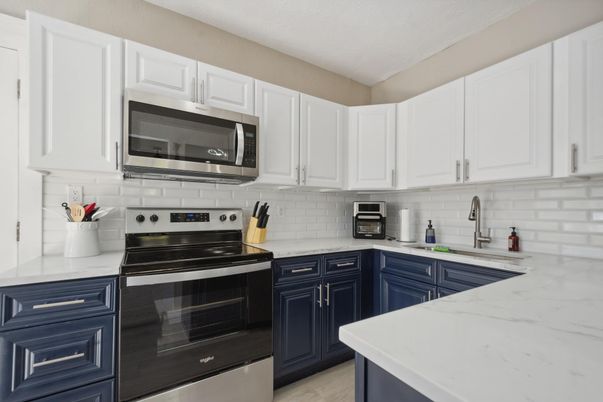 Interior, Kitchen, Stainless Steel Appliances