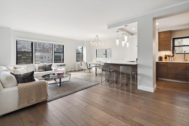 Dining room, Interior, Kitchen, Living room, Pendant Lights, Recessed Lighting, Wood Texture Flooring