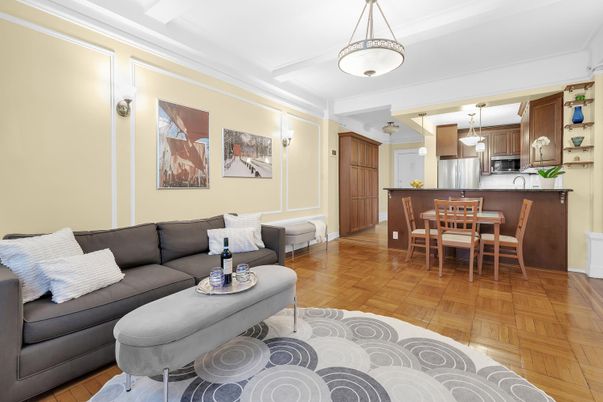 Dining room, Interior, Kitchen, Living room, Pendant Lights, Stainless Steel Appliances, Wood Texture Flooring
