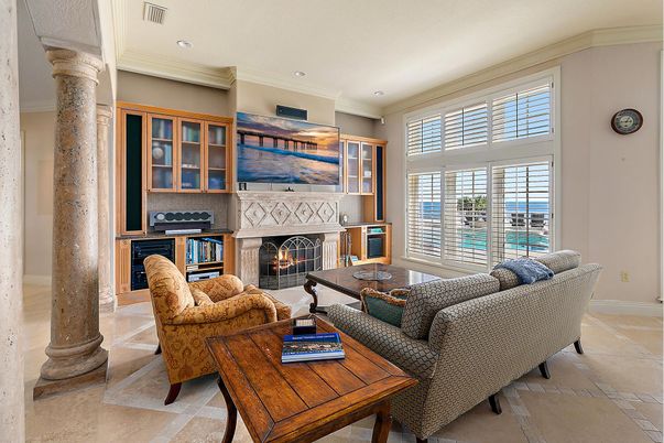 Fireplace, Interior, Living room, Recessed Lighting