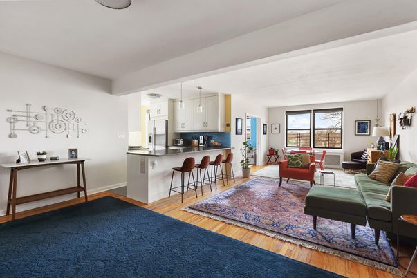 Interior, Kitchen, Living room, Pendant Lights, Wood Texture Flooring