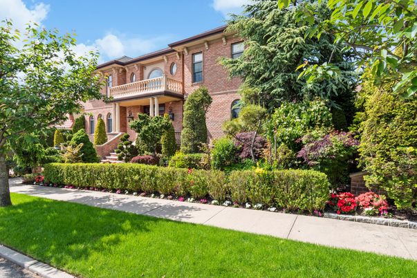 Exterior, Facade, Brick Facade, Mediterranean