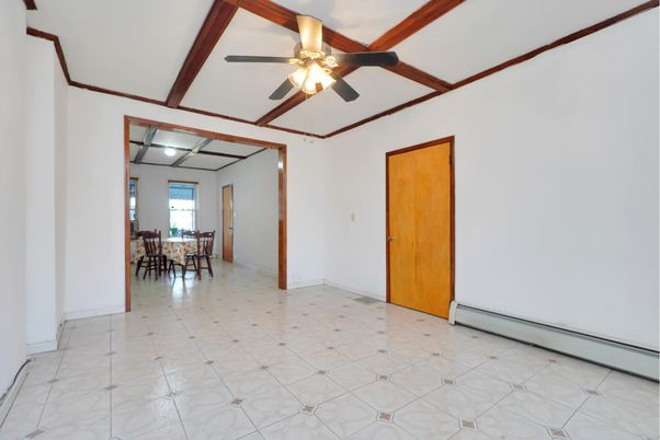 Dining room, Empty room, Interior, Wooden Beams