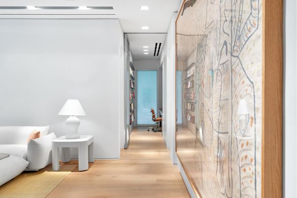 Interior, Recessed Lighting, Wood Texture Flooring
