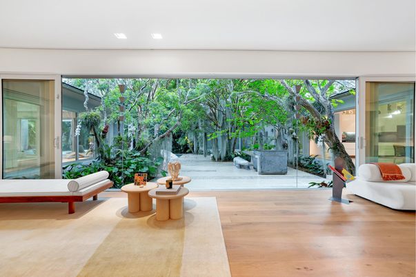 Interior, Recessed Lighting, Wood Texture Flooring