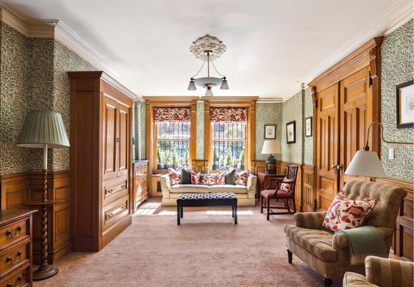 Interior, Living room