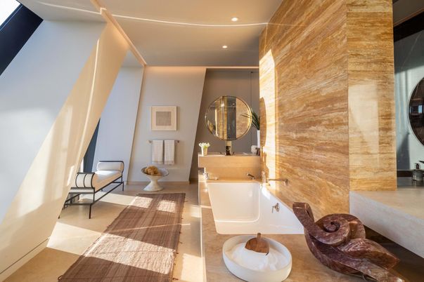 Bathroom, Interior, Recessed Lighting