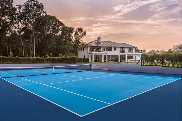 Exterior, Tennis Courts