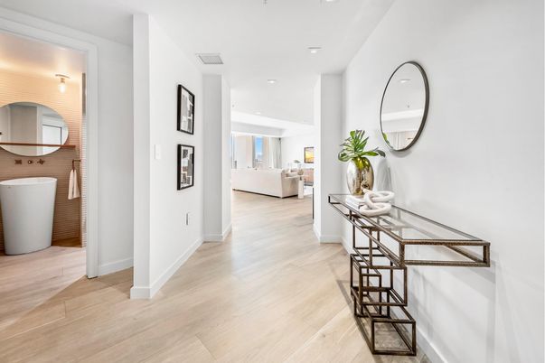Interior, Recessed Lighting, Wood Texture Flooring
