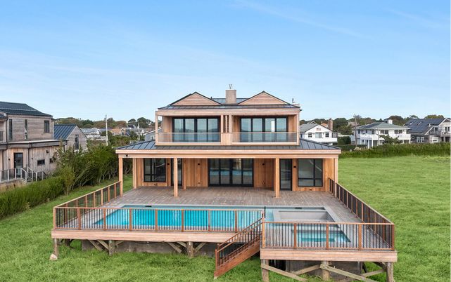 Backyard, Exterior, Pool