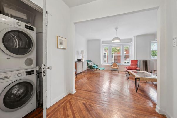 Interior, Pendant Lights, Utility Closets, Washer, Wood Texture Flooring