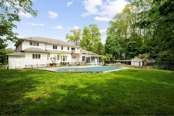 Backyard, Exterior, Pool
