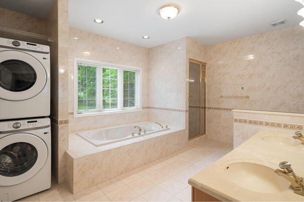 Bathroom, Interior, Recessed Lighting, Utility Closets, Washer