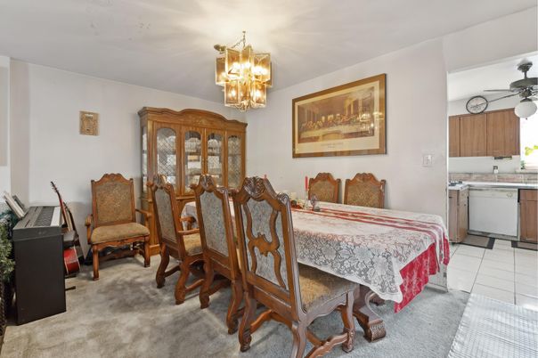 Chandelier, Dining room, Interior