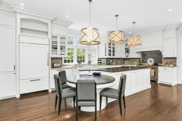 Dining room, Interior, Kitchen, Pendant Lights, Recessed Lighting, Wood Texture Flooring