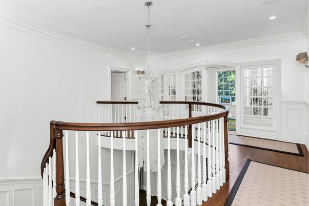 Chandelier, Interior, Recessed Lighting, Wood Texture Flooring