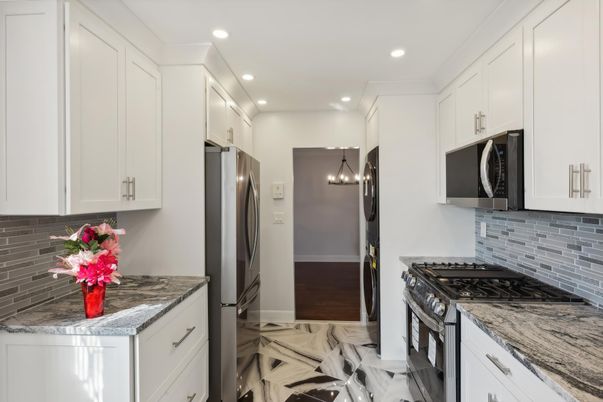 Interior, Kitchen, Marble, Recessed Lighting