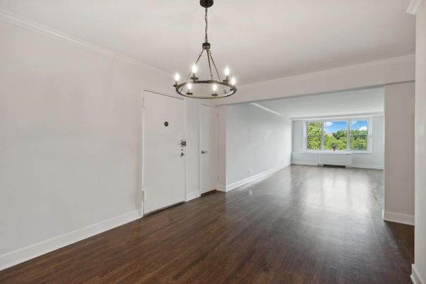 Chandelier, Empty room, Interior, Pendant Lights, Wood Texture Flooring
