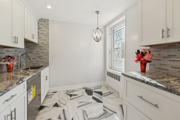 Interior, Kitchen, Marble, Pendant Lights, Recessed Lighting