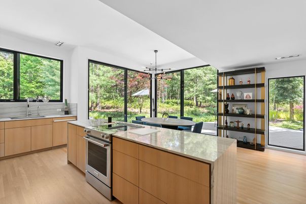 Dining room, Interior, Kitchen, Pendant Lights, Recessed Lighting, Wood Texture Flooring