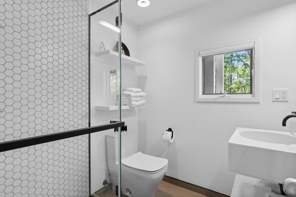 Bathroom, Interior, Recessed Lighting