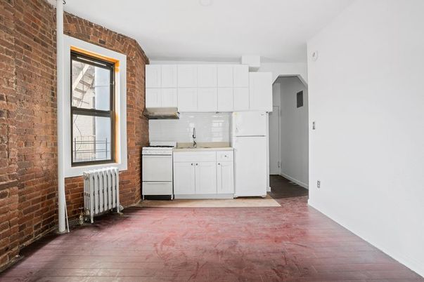Interior, Kitchen, Stone Walls, Wood Texture Flooring