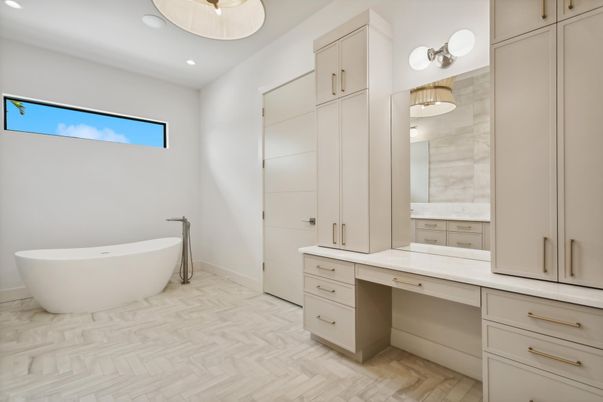Bathroom, Dual Sink Vanities, Free Standing Baths, Interior, Recessed Lighting, Wood Texture Flooring