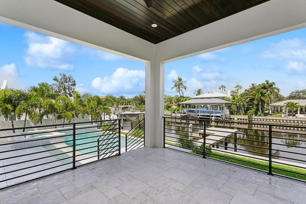 Exterior, Pool, Other