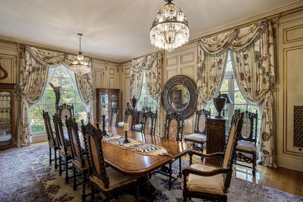 Chandelier, Dining room, Interior, Wood Texture Flooring