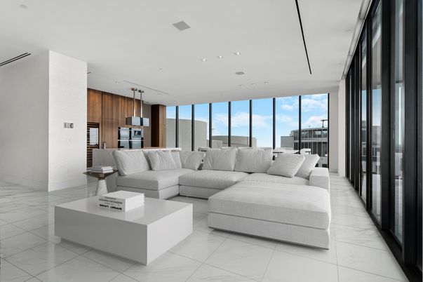 Interior, Kitchen, Living room, Recessed Lighting, Stainless Steel Appliances
