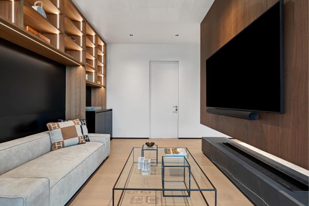 Interior, Living room, Recessed Lighting, Wood Texture Flooring