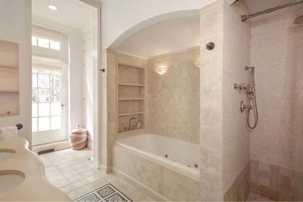 Bathroom, Interior, Recessed Lighting