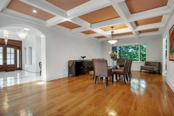 Chandelier, Dining room, Interior, Pendant Lights, Recessed Lighting, Wood Texture Flooring