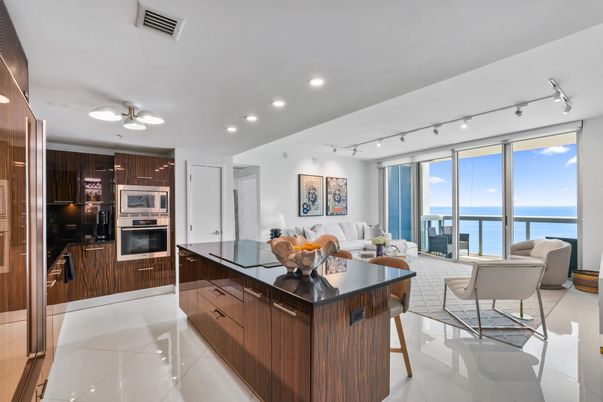 Interior, Kitchen, Living room, Recessed Lighting, Stainless Steel Appliances, Water