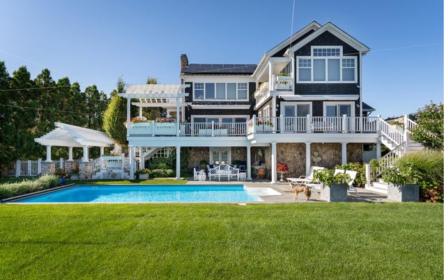 Backyard, Exterior, Pool