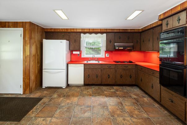 Interior, Kitchen, Recessed Lighting
