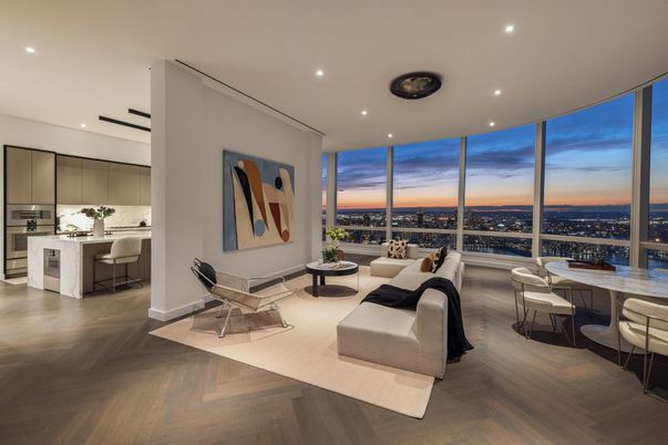Dining room, Interior, Kitchen, Recessed Lighting, Wood Texture Flooring